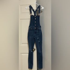 Celebrity Pink Distressed overalls 0/24